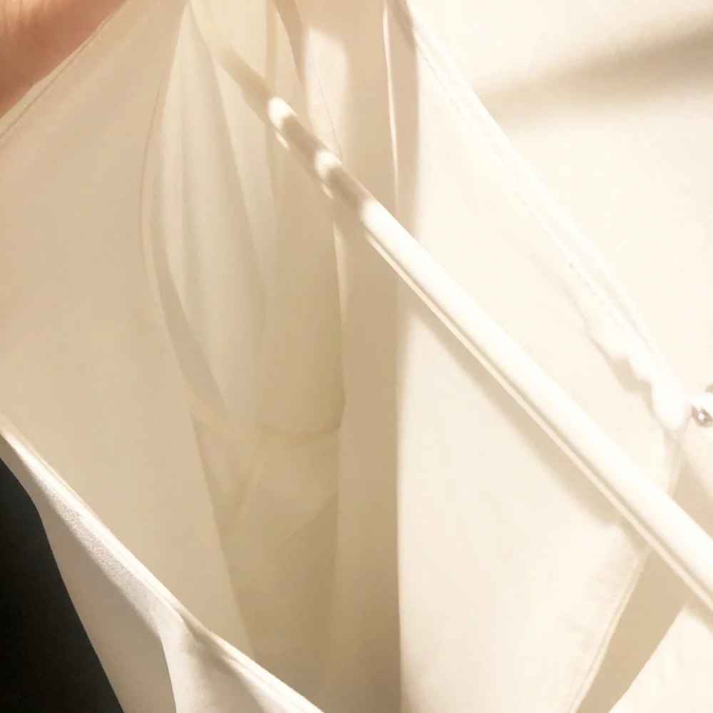 White House black market white blouse - Picture 4 of 5